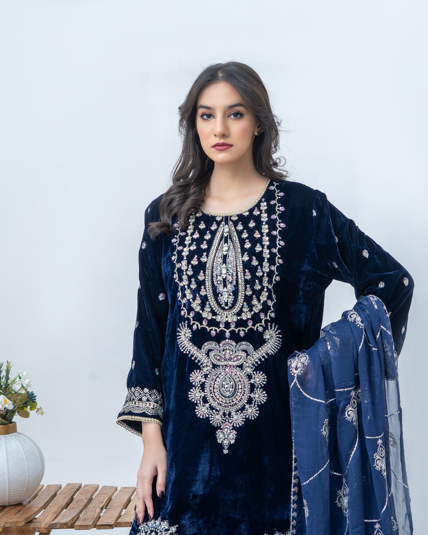 Rang-E-Hina Winter Luxe 11528