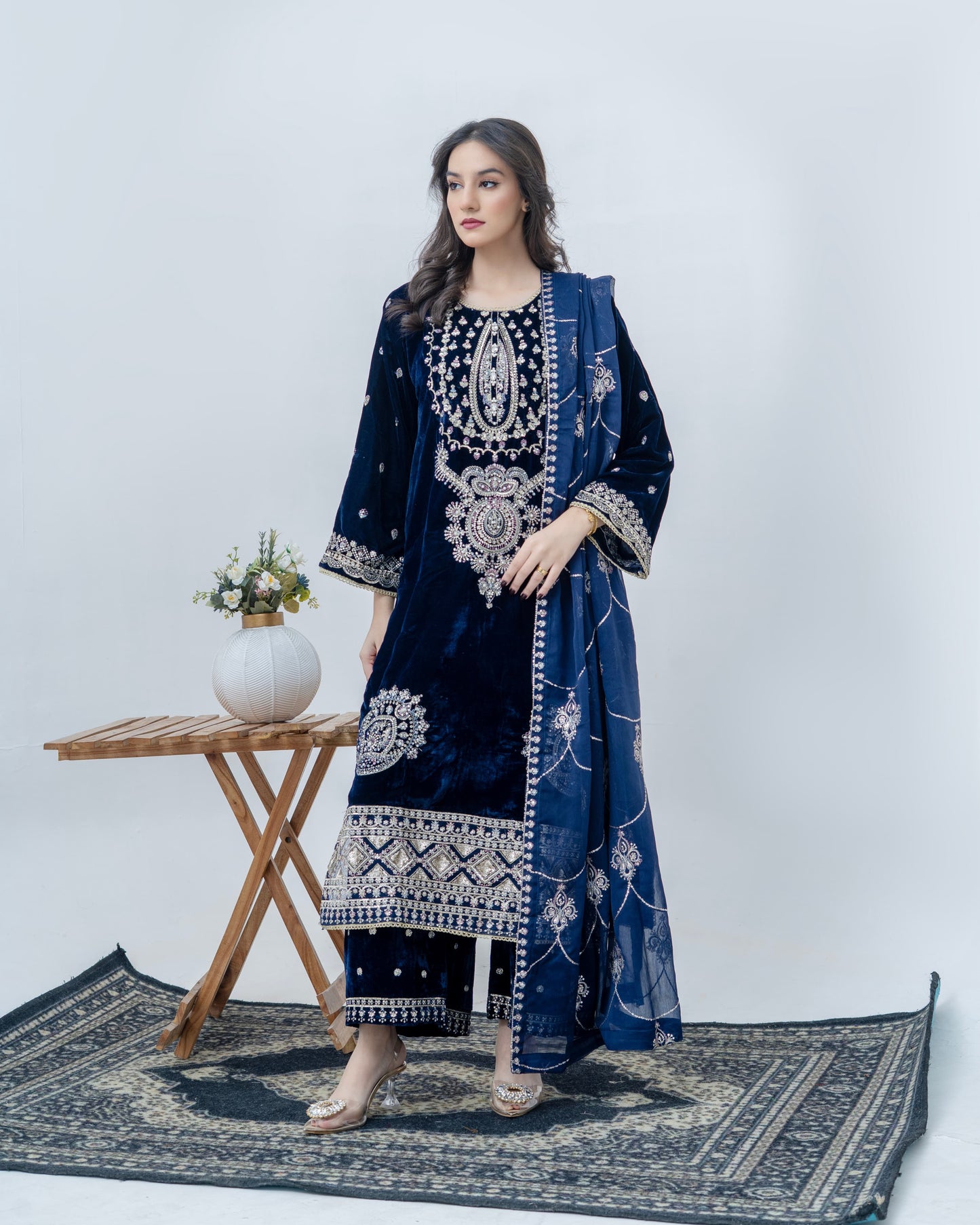 Rang-E-Hina Winter Luxe 11528